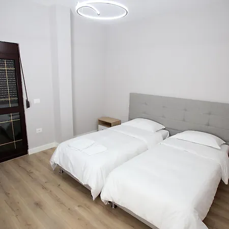 The Met Lägenhet Durrës