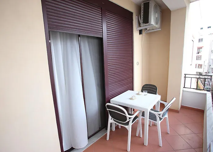 Apartament The Met *