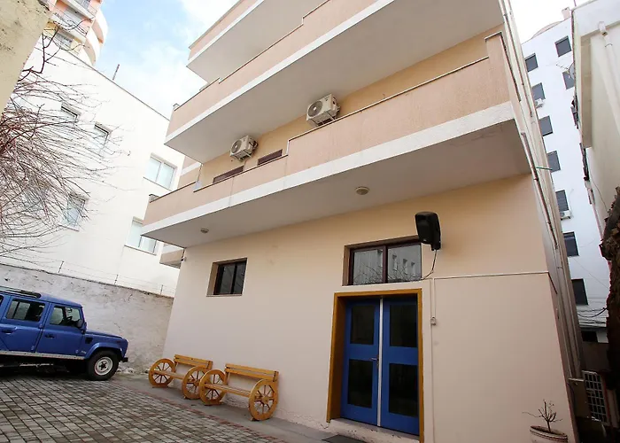 Apartament The Met