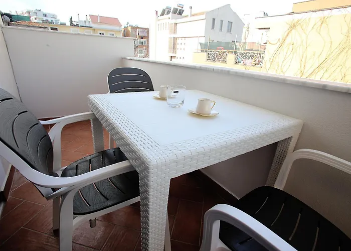 Apartament The Met *